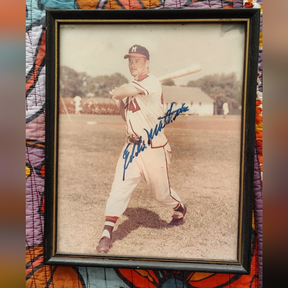 Vintage Autographed Photo Of Baseball Player Eddie Mathews Milwaukee Braves